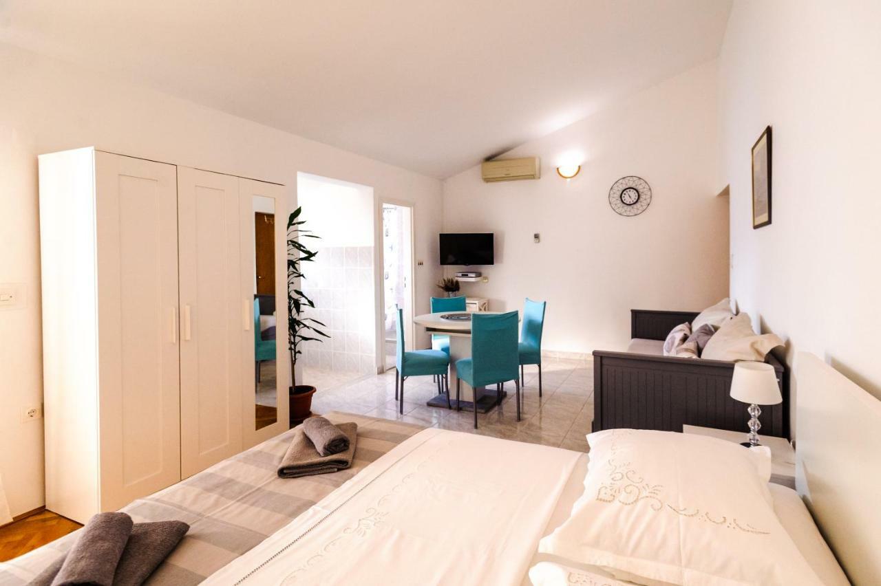 Apartments Korda L&M- Suhi Potok Jesenice  Extérieur photo