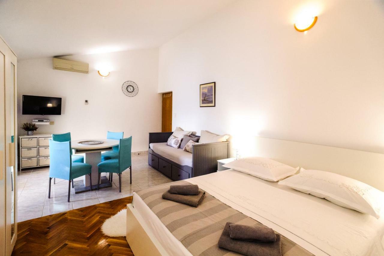 Apartments Korda L&M- Suhi Potok Jesenice  Extérieur photo