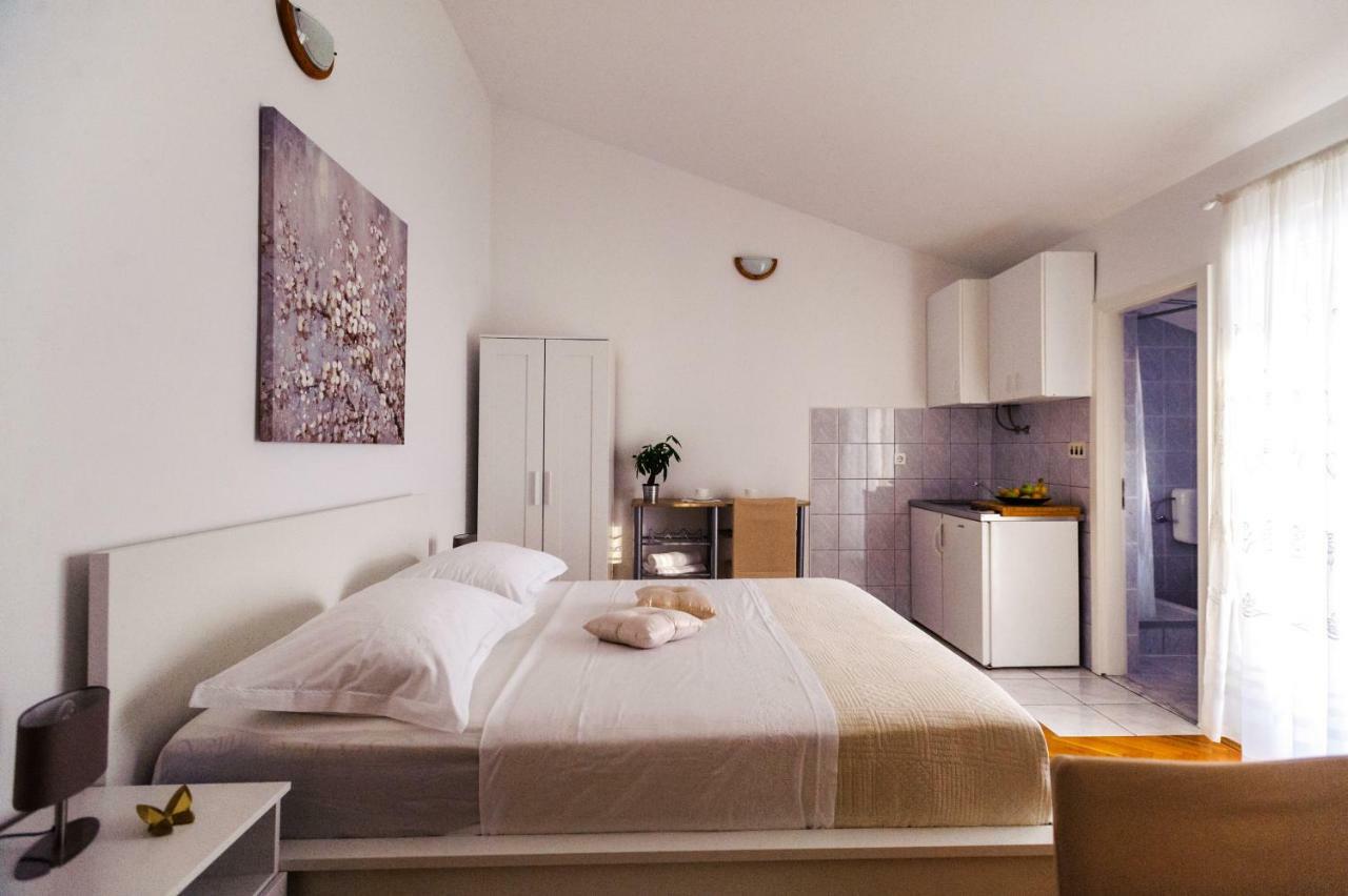 Apartments Korda L&M- Suhi Potok Jesenice  Extérieur photo